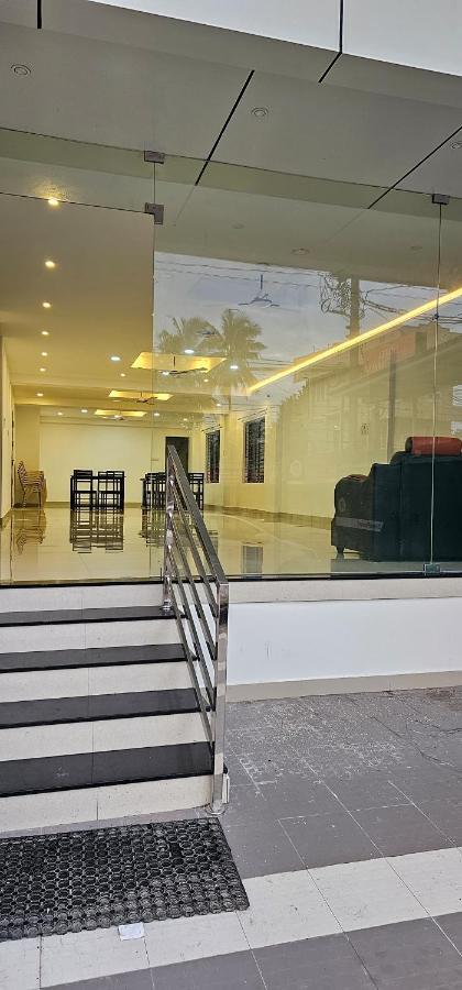 Blueway Residency Downtown Hotel Thiruvananthapuram Εξωτερικό φωτογραφία