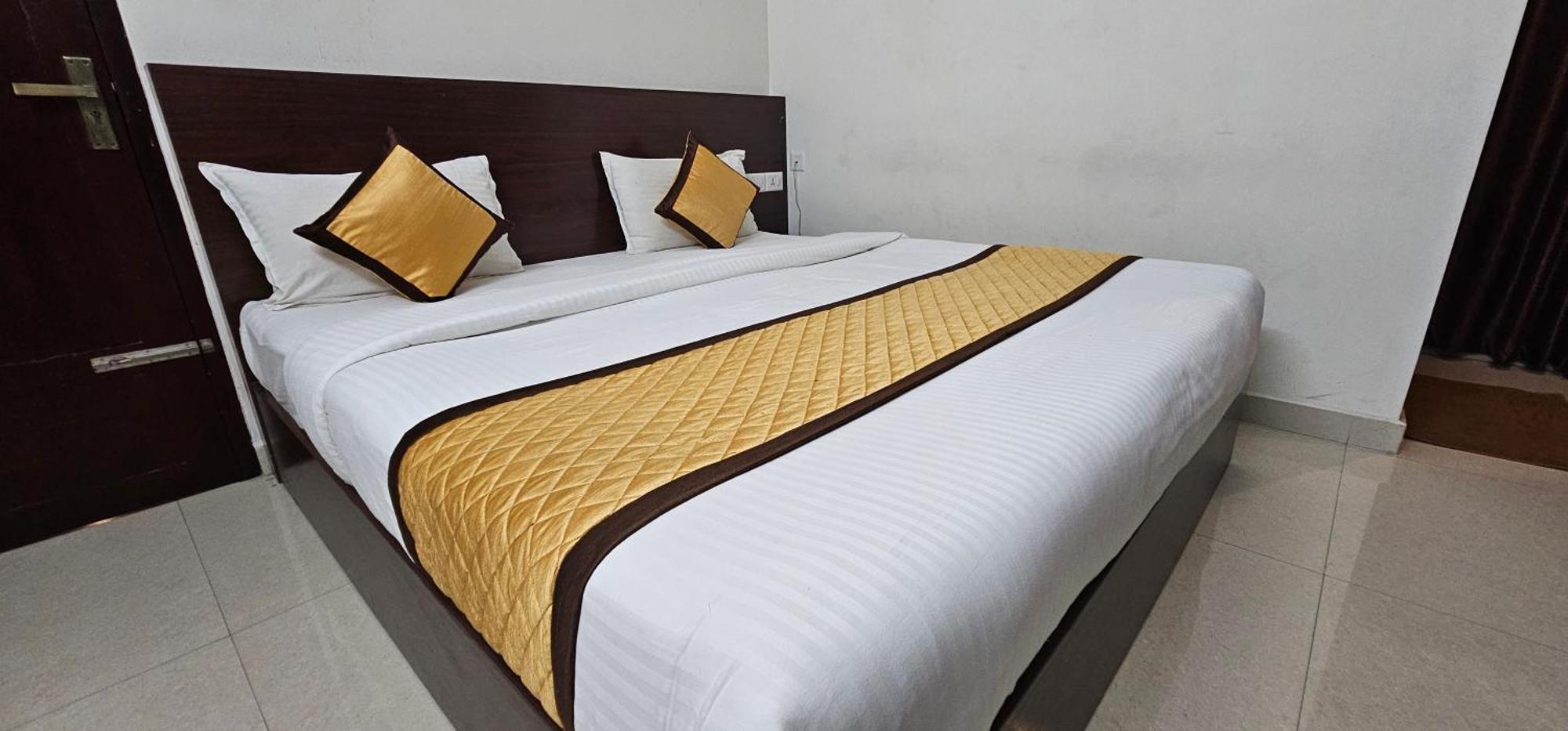 Blueway Residency Downtown Hotel Thiruvananthapuram Εξωτερικό φωτογραφία