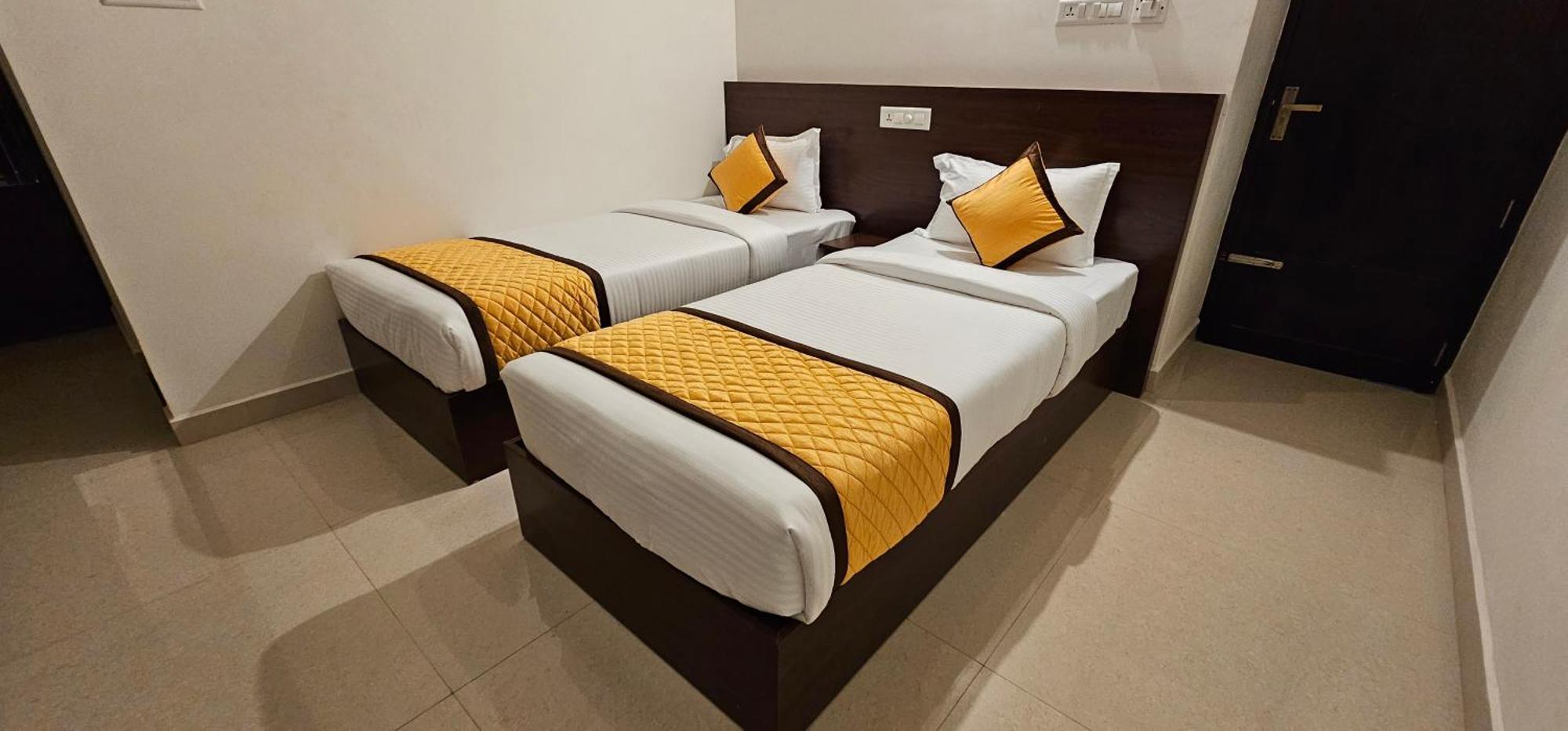 Blueway Residency Downtown Hotel Thiruvananthapuram Εξωτερικό φωτογραφία