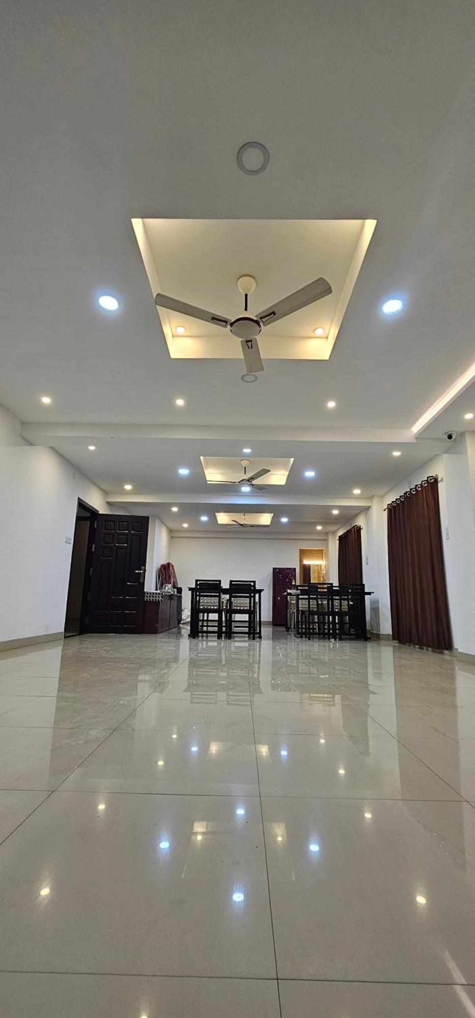 Blueway Residency Downtown Hotel Thiruvananthapuram Εξωτερικό φωτογραφία