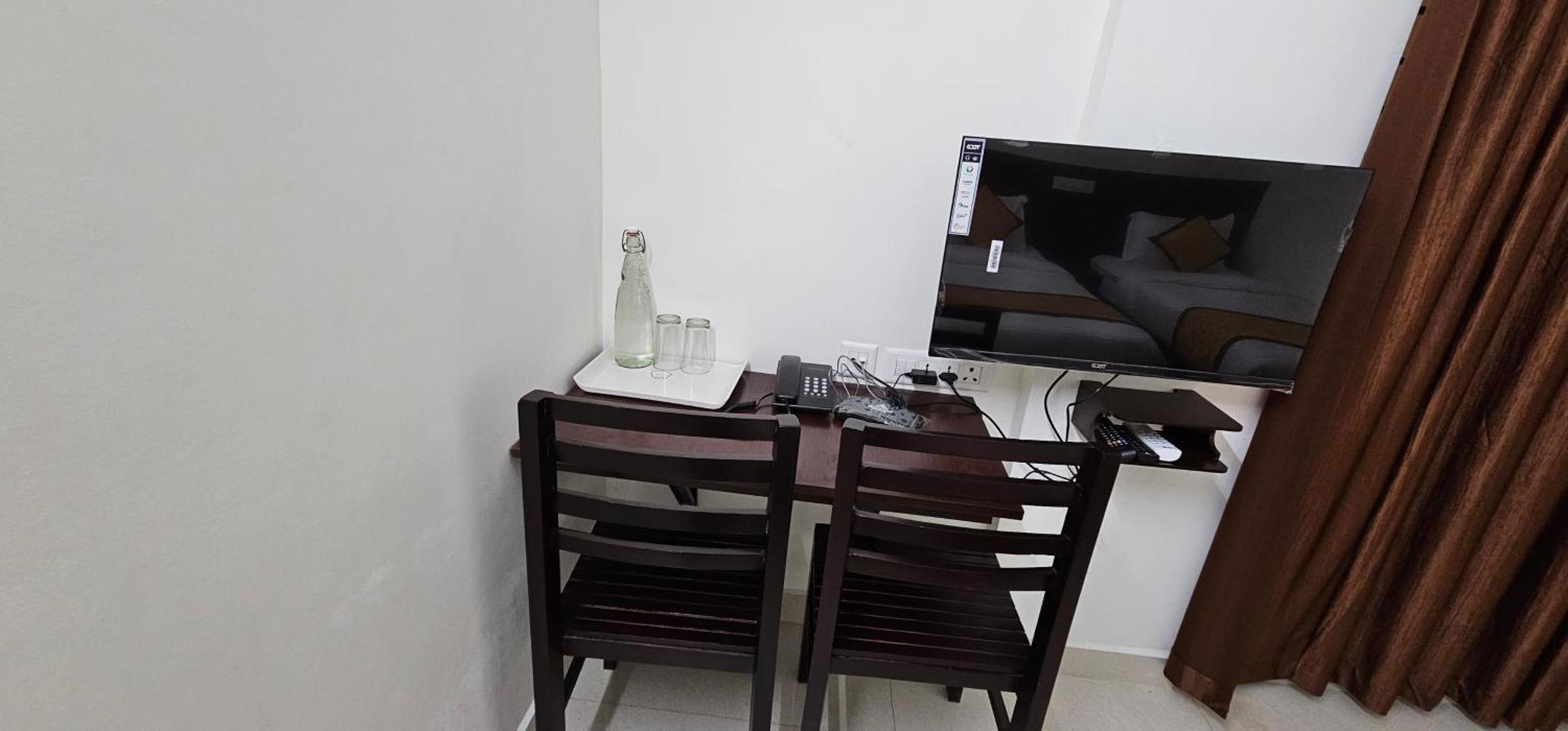 Blueway Residency Downtown Hotel Thiruvananthapuram Εξωτερικό φωτογραφία